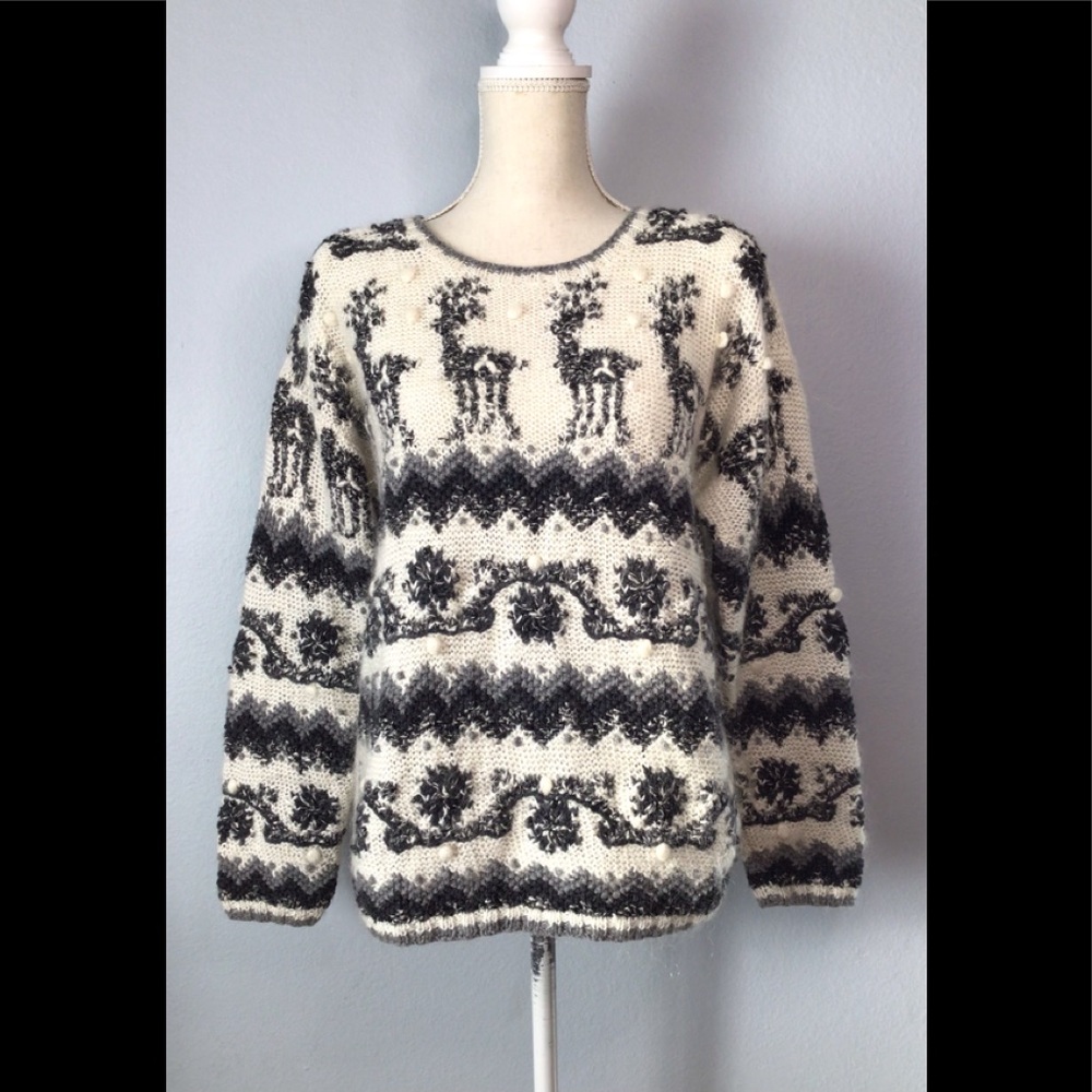 Vintage Id Distinctions Sweater Top